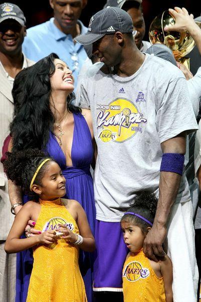 NBA｜新王东契奇驾到 湖人打爆快艇